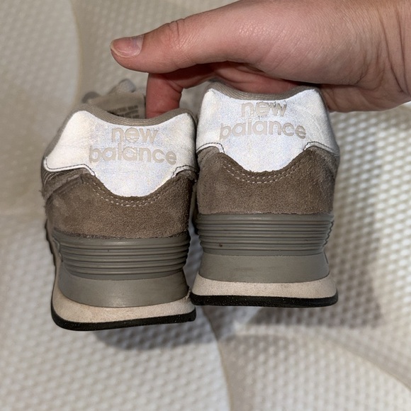 New Balance 574 - Picture 5 of 5